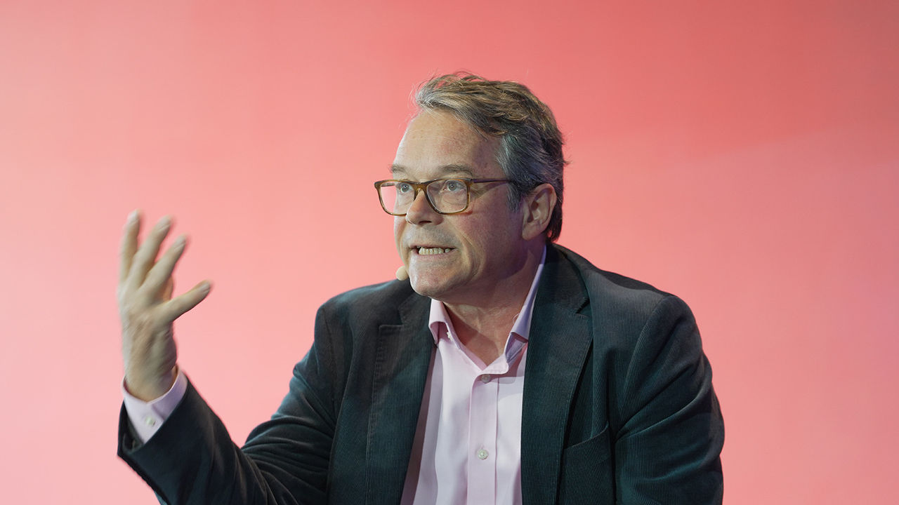 Axel Threlfall, Editor-at-Large, Reuters